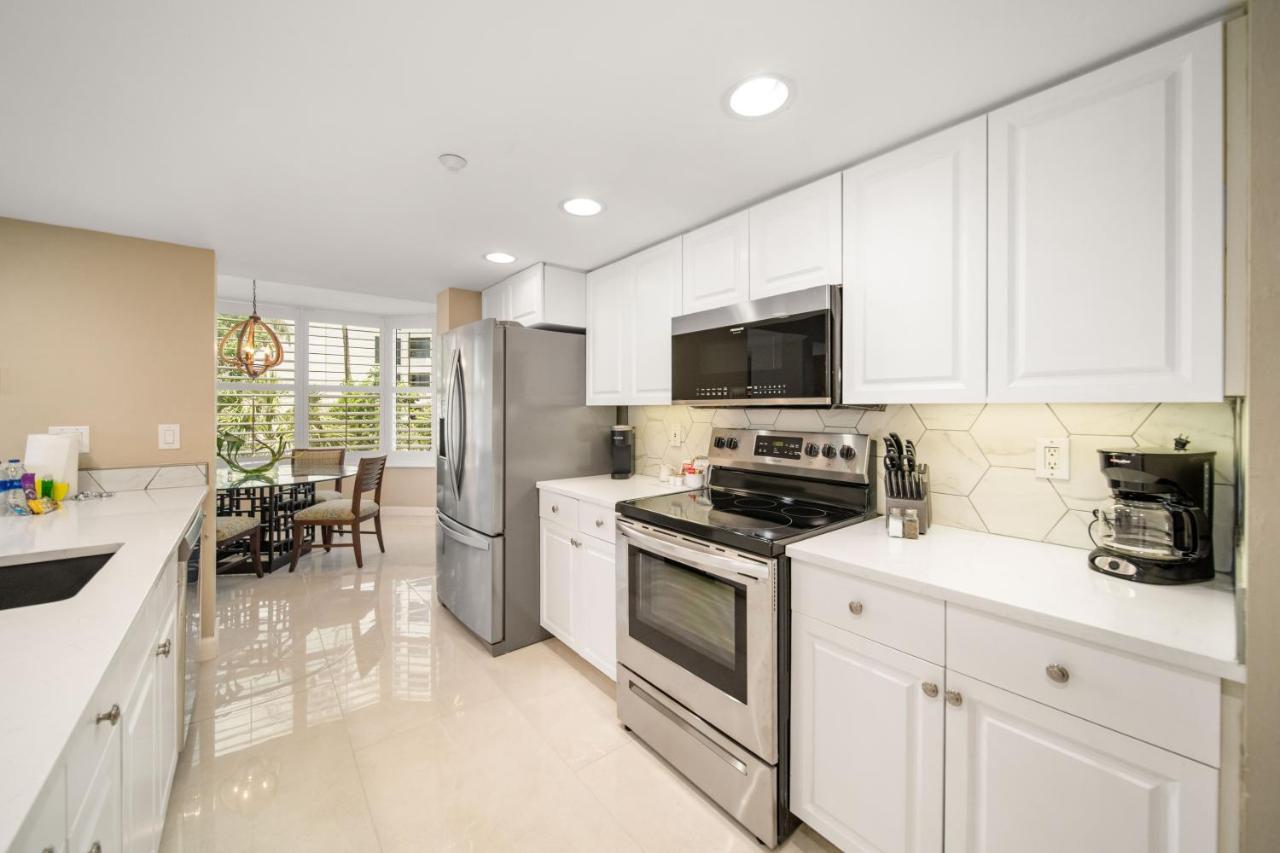 Gullwing Beach Front Resort Fort Myers Beach Extérieur photo