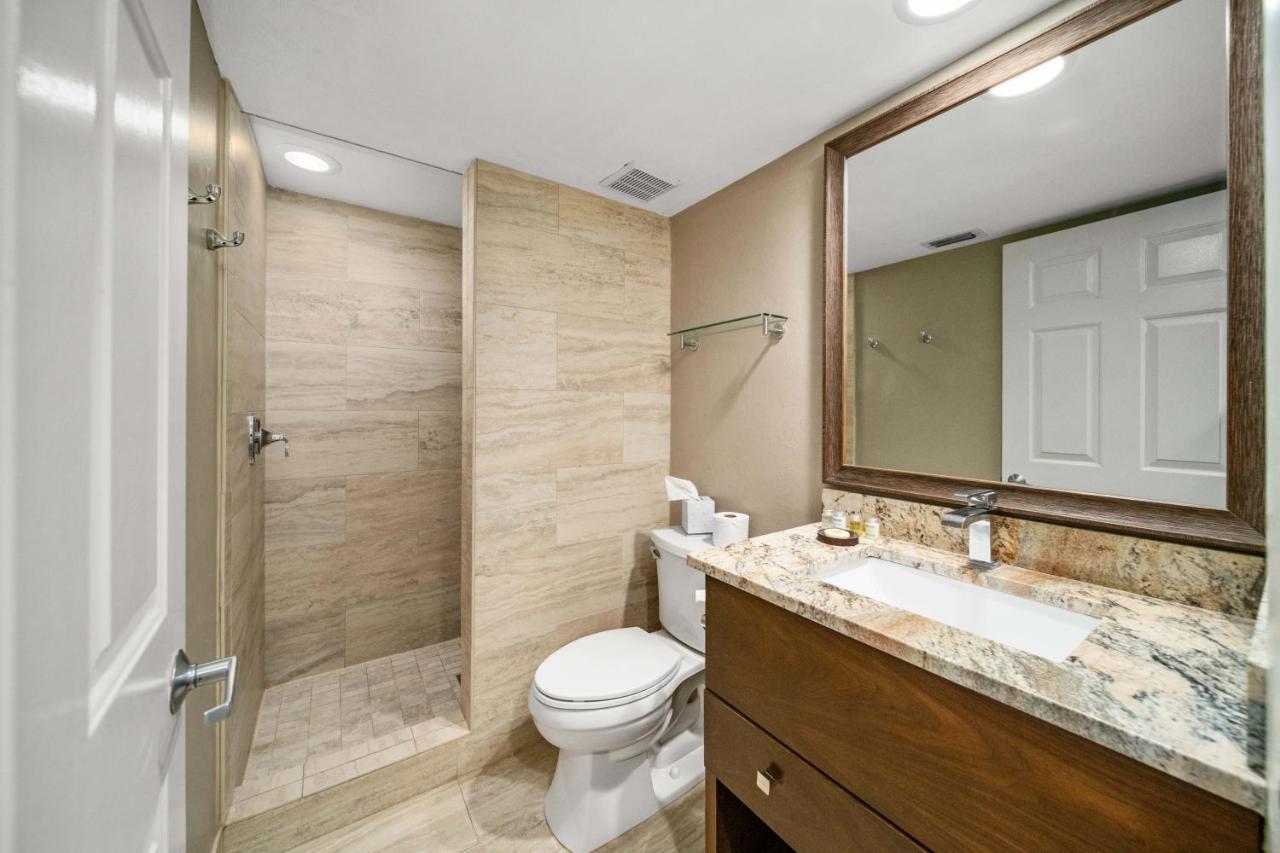 Gullwing Beach Front Resort Fort Myers Beach Extérieur photo